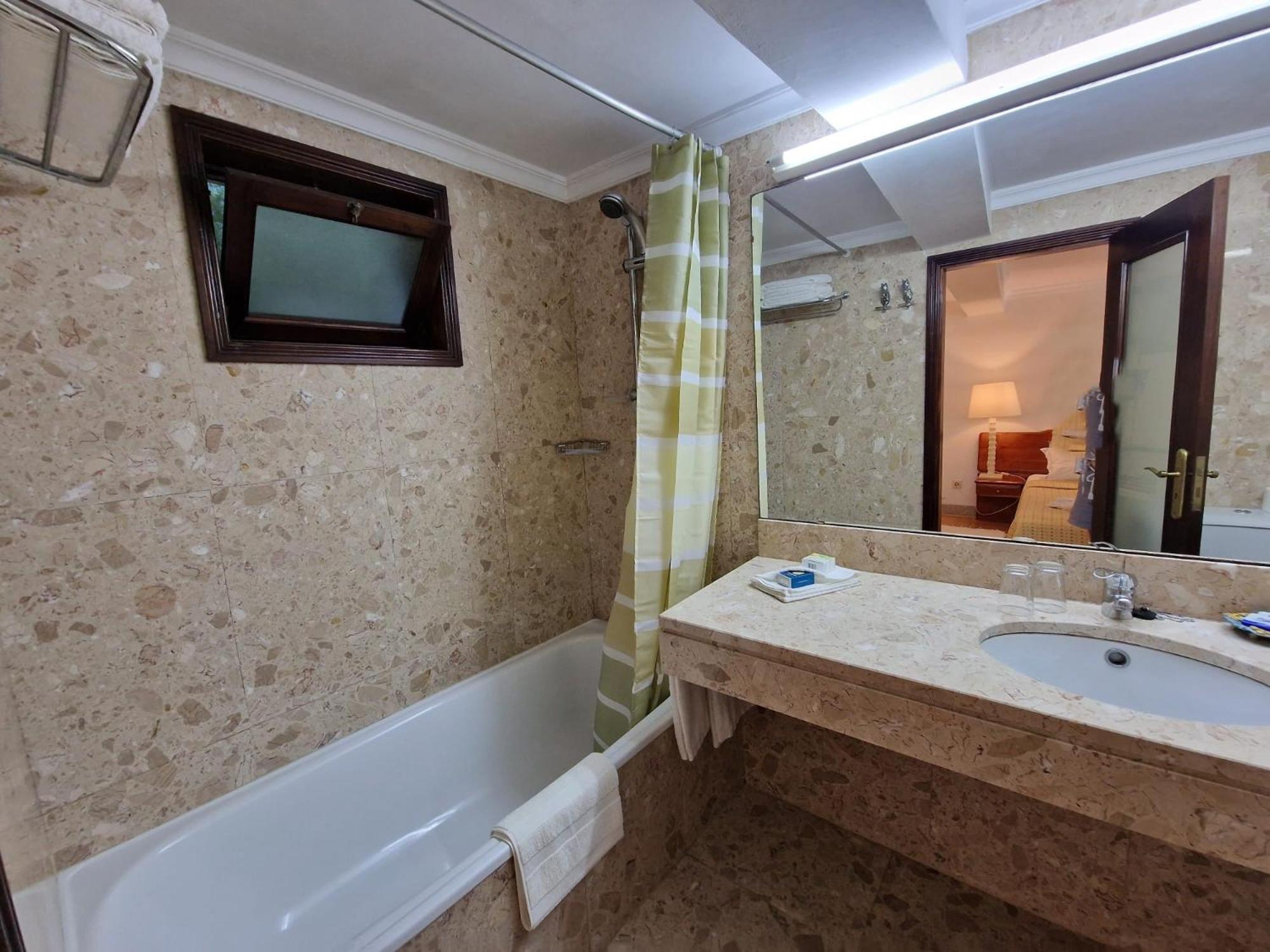 Parada  Dream Corner By Waterfalls, 20 Min To Oporto, By Porto With Love Lda الغرفة الصورة